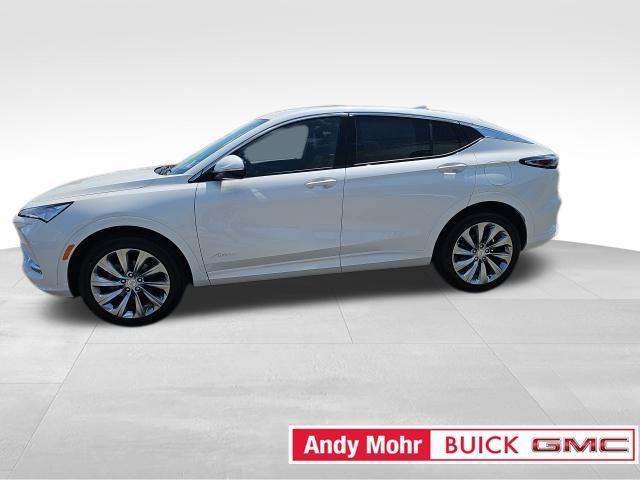 new 2025 Buick Envista car, priced at $28,717