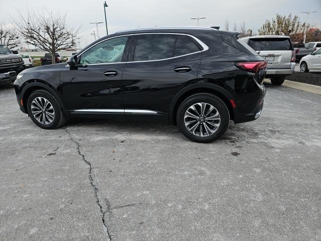 new 2025 Buick Envision car, priced at $39,575