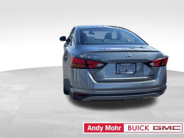 used 2021 Nissan Altima car, priced at $13,426
