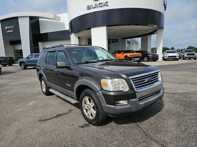 used 2006 Ford Explorer car, priced at $3,500