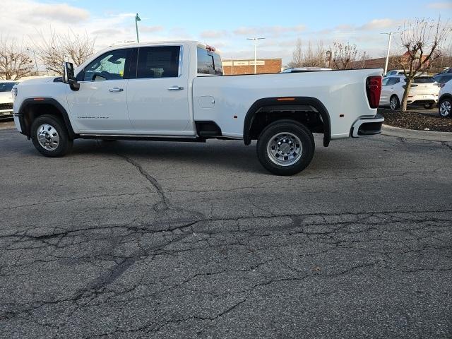 new 2025 GMC Sierra 3500 car, priced at $98,274