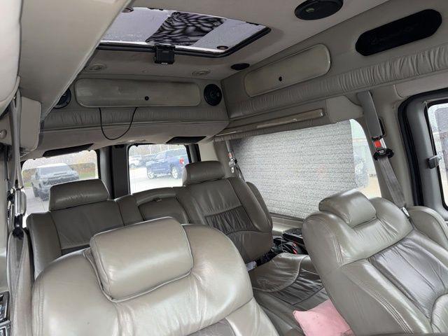 used 2003 Chevrolet Express 1500 car, priced at $3,500