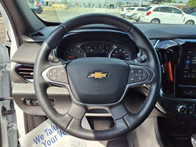 used 2023 Chevrolet Traverse car, priced at $30,900