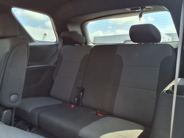 used 2023 Chevrolet Traverse car, priced at $30,900