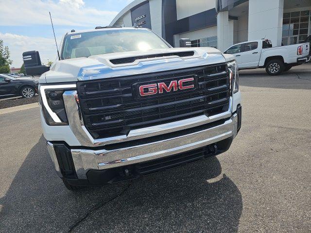 new 2024 GMC Sierra 2500 car, priced at $55,152