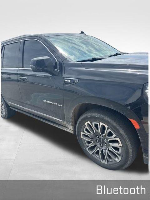 used 2023 GMC Yukon car, priced at $73,572