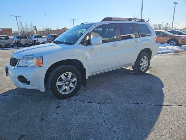 used 2011 Mitsubishi Endeavor car, priced at $4,900