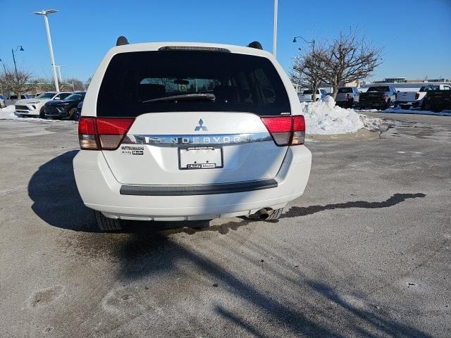 used 2011 Mitsubishi Endeavor car, priced at $4,900