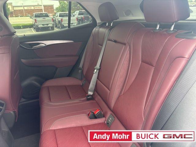 new 2025 Buick Envision car, priced at $39,916