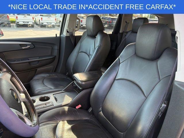 used 2011 Chevrolet Traverse car, priced at $3,500