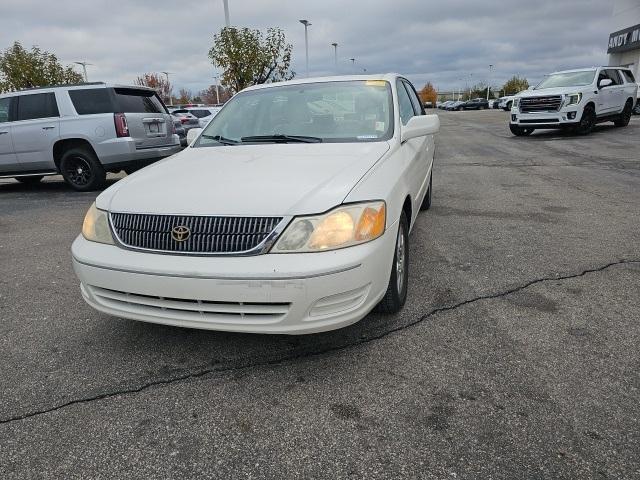 used 2000 Toyota Avalon car, priced at $3,200