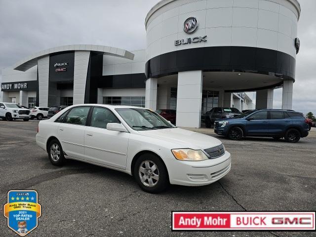 used 2000 Toyota Avalon car, priced at $3,200