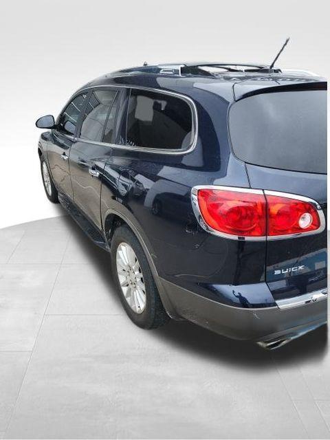 used 2011 Buick Enclave car, priced at $3,500