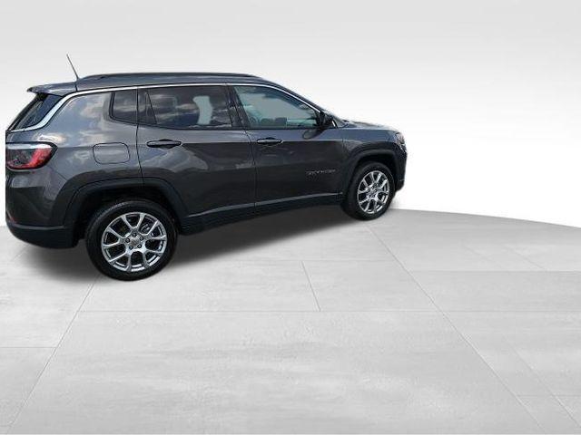 used 2022 Jeep Compass car, priced at $21,588