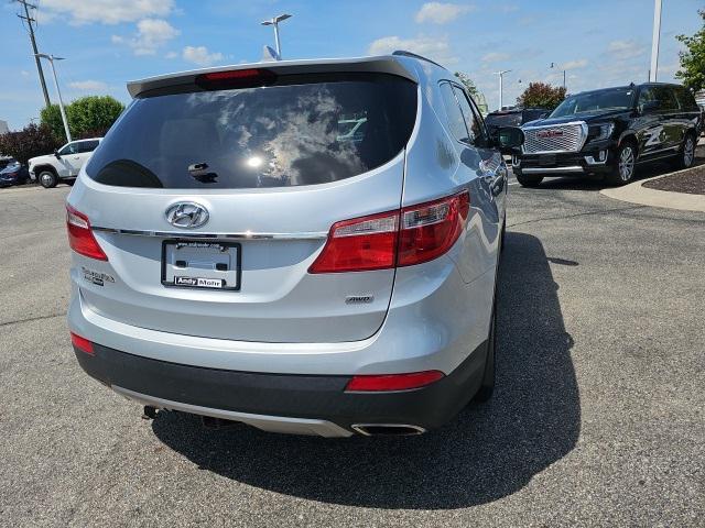 used 2016 Hyundai Santa Fe car, priced at $11,800