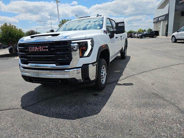 new 2024 GMC Sierra 2500 car, priced at $53,902