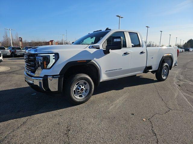 new 2025 GMC Sierra 2500 car, priced at $52,427