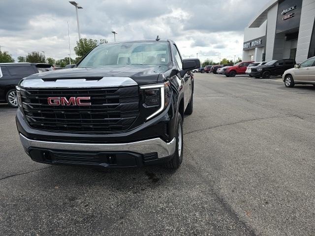 new 2025 GMC Sierra 1500 car, priced at $45,480