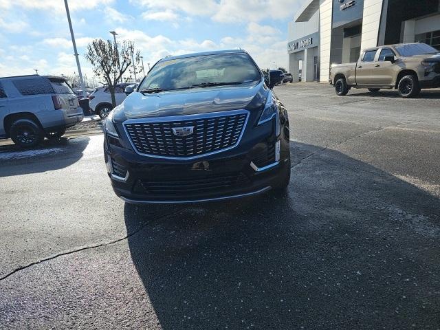 used 2021 Cadillac XT5 car, priced at $29,297