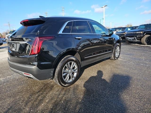 used 2021 Cadillac XT5 car, priced at $29,297