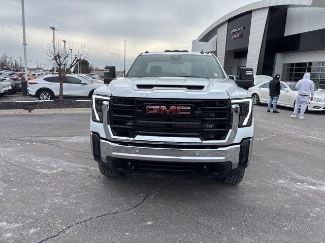 new 2025 GMC Sierra 3500 car, priced at $61,450