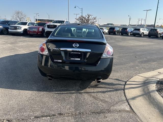 used 2009 Nissan Altima car, priced at $4,600