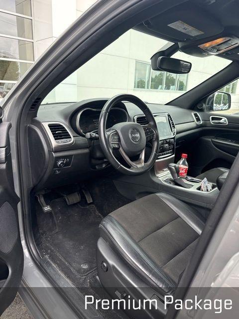 used 2019 Jeep Grand Cherokee car, priced at $15,900