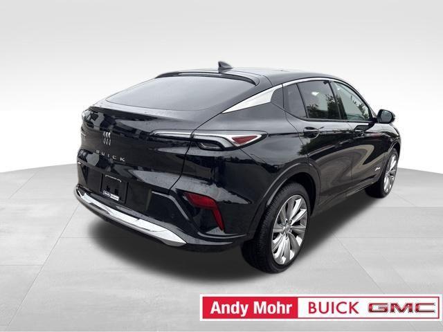 new 2025 Buick Envista car, priced at $28,576
