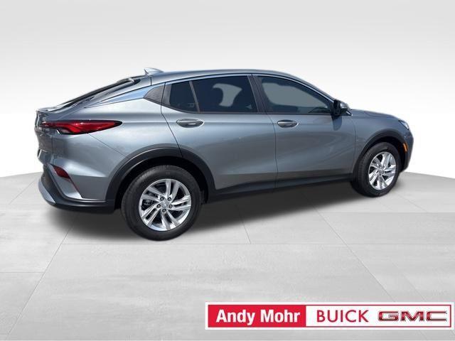 new 2025 Buick Envista car, priced at $24,874