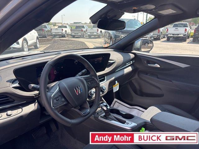 new 2025 Buick Envista car, priced at $24,874