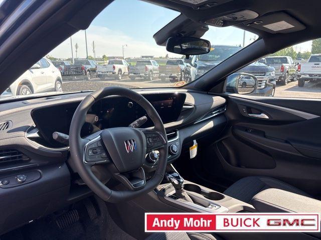 new 2025 Buick Envista car, priced at $24,874