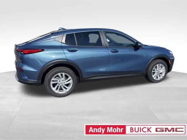 new 2025 Buick Envista car, priced at $24,874