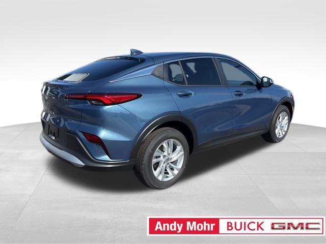 new 2025 Buick Envista car, priced at $24,874