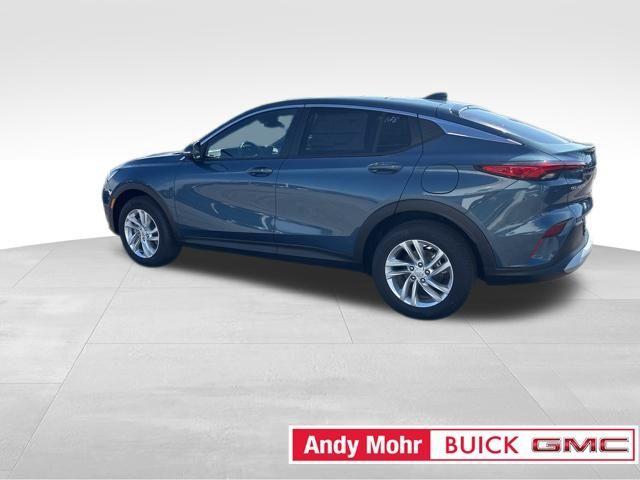 new 2025 Buick Envista car, priced at $24,874