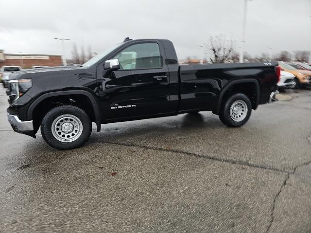 new 2025 GMC Sierra 1500 car, priced at $43,390