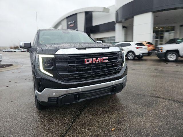new 2025 GMC Sierra 1500 car, priced at $40,162