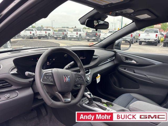 new 2025 Buick Envista car, priced at $24,874