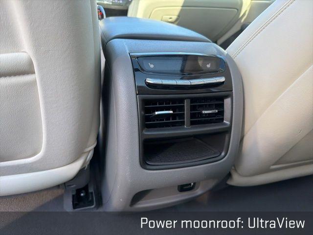 used 2017 Cadillac XT5 car, priced at $11,550