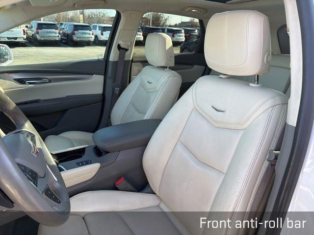 used 2017 Cadillac XT5 car, priced at $11,550