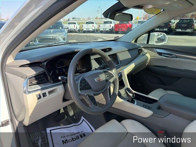 used 2017 Cadillac XT5 car, priced at $11,550