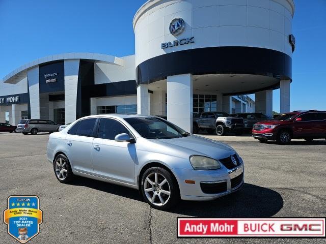 used 2005 Volkswagen Jetta car, priced at $3,275