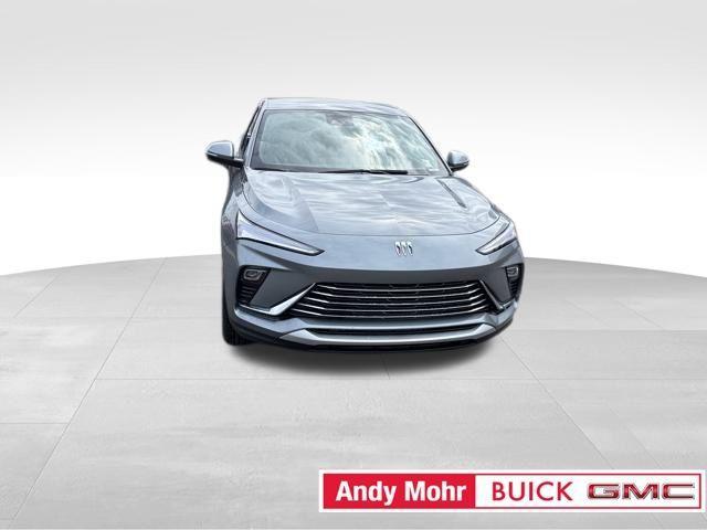 new 2025 Buick Envista car, priced at $24,072