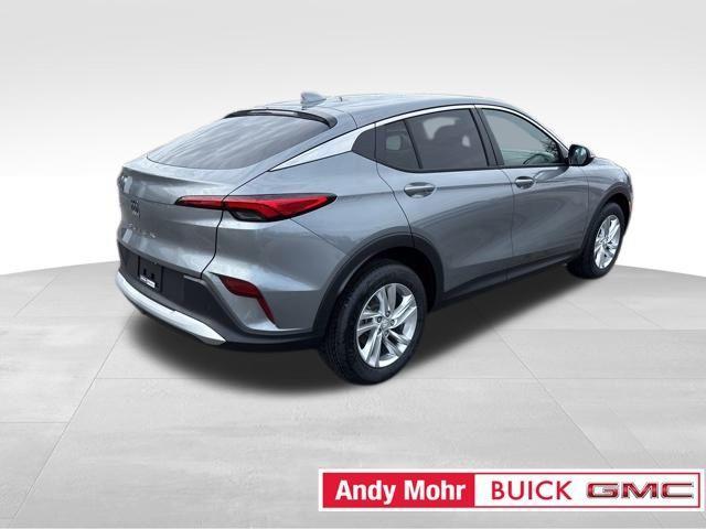 new 2025 Buick Envista car, priced at $24,072