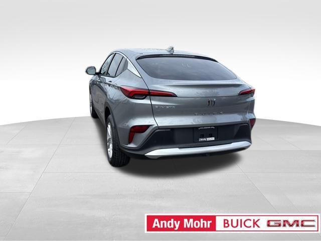 new 2025 Buick Envista car, priced at $24,072