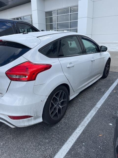 used 2015 Ford Focus car, priced at $5,600