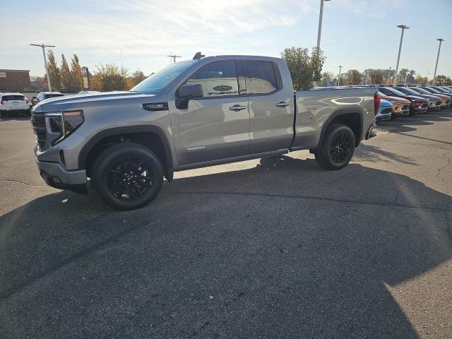 new 2025 GMC Sierra 1500 car, priced at $57,090