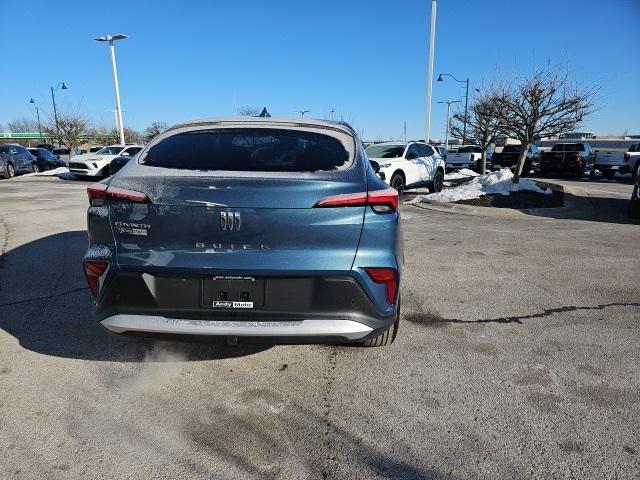 new 2025 Buick Envista car, priced at $26,159