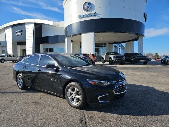 used 2017 Chevrolet Malibu car, priced at $6,450