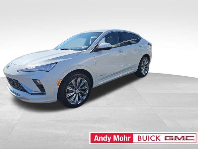 new 2025 Buick Envista car, priced at $28,717