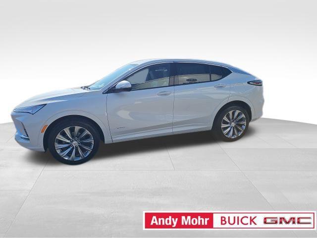 new 2025 Buick Envista car, priced at $28,717